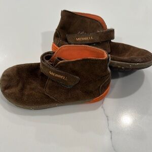 Merrell Kids Slippers in Brown and Orange